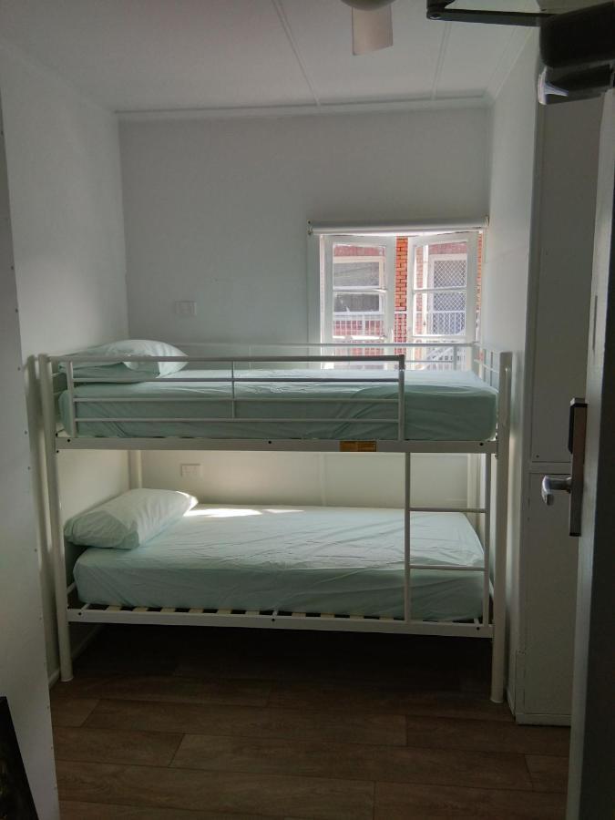 Mumma'S Hostel Surfers Paradise Gold Coast Exterior foto